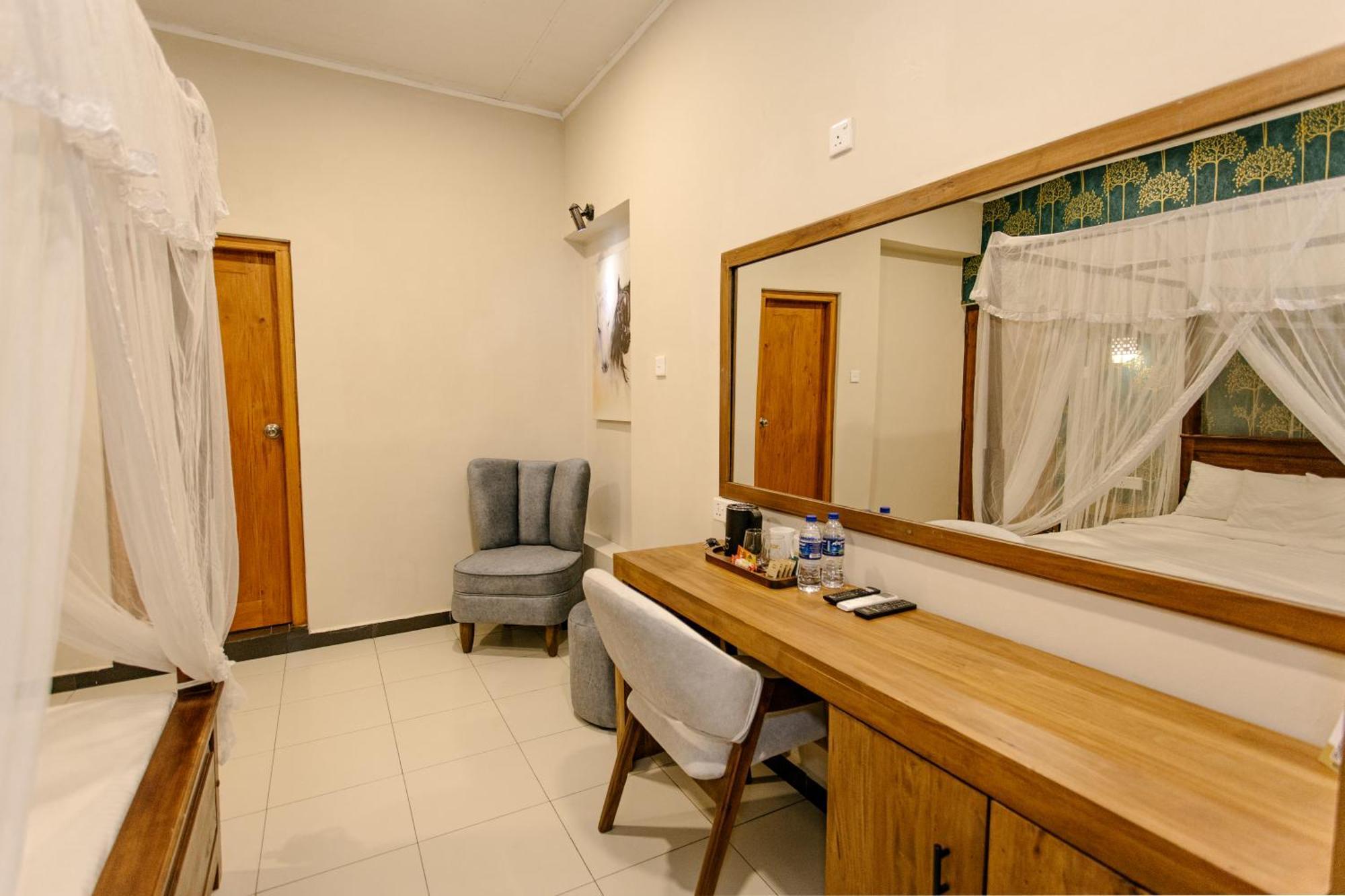 Hotel Luxor Kirindi Ella Bandarawela Exterior foto